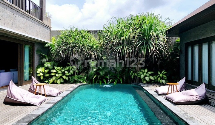 Beautiful Tropical Villa In Onegate System Security 24 Hours At Area Jalan Dharmawangsa , Kampial Nusadua...12 Minutes To Green Bowl Beach And 13 Minutes To Pandawa Beach..