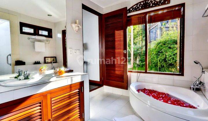 Stunning Beach front Villa in Eastern coast Candidasa Karangasem. Approximately 2 hours drive from Airport  14