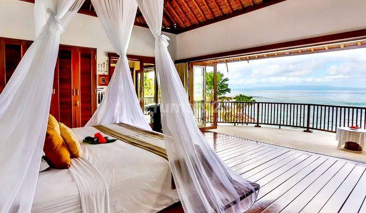 Stunning Beach front Villa in Eastern coast Candidasa Karangasem. Approximately 2 hours drive from Airport  13