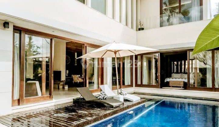 2 unit Villa , hanya 2 menit ke pantai Batubolong / 300 meter ke Pantai Batubolong di Jalan Utama Batubolong,  Canggu 1