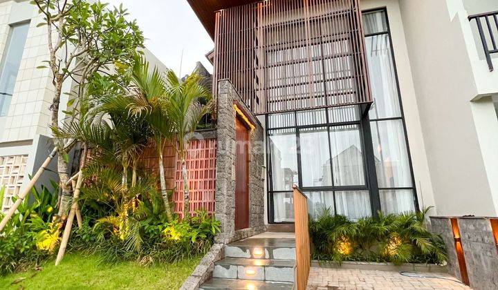 Beautiful Modern cluster onegate system with security 24hours, only 7 minutes away from berawa beach ,Canggu  1