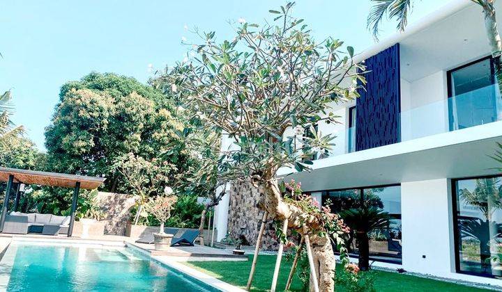 TURUN HARGA...Brand new Luxury Minimalist villa with Rice field view at Cemagi, Canggu... 5 minutes drive to Cemagi beach and 15 drive to Pererenan Beach  2