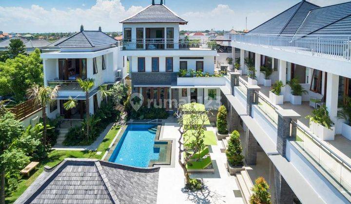 TURUN HARGA..Luxurious villa canggu beach with Ocean View From Upper Floor, justafew minutes walk from famous surf beaches at Nelayan Beach near Batubolong beach  2