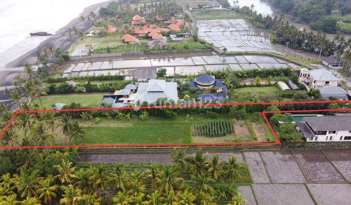 Land 3,460m2 Loss Beach / Beach Front with a resort environment and luxury villas in Pasut, Tibubiu Tabanan 2