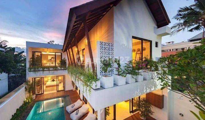 Beautiful villa at Central seminyak Jalan Drupadi... 12 minutes WALK to seminyak beach  2