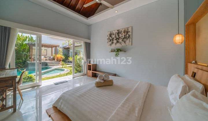 Stunning Luxury villa at Berawa canggu...5 minutes to Berawa beach, Atlas Beach Fest dan Finns Beach Club...amazing location is super quiet yet super central of berawa 2