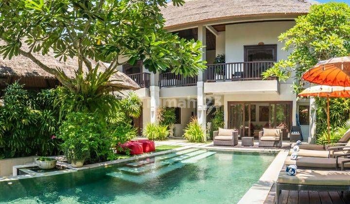 River side Villawith Balinese architecture and modern comforts at Pererenan Canggu...5 minutes to Pererenan Beach  1