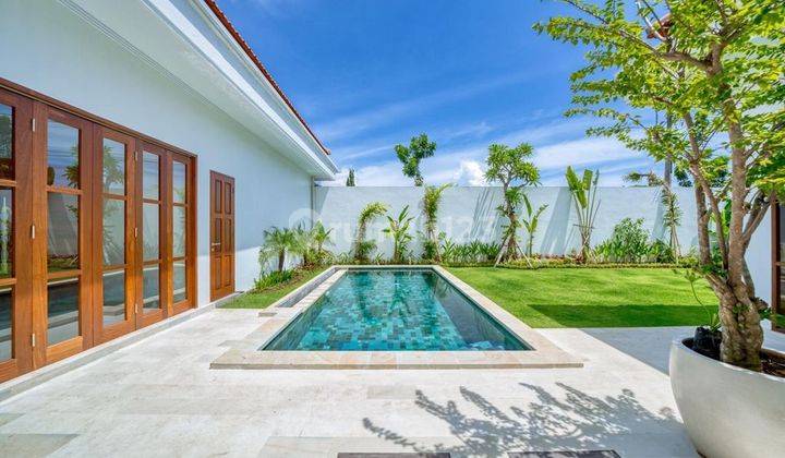 TURUN HARGA... Brand new Vila at Babakan , Canggu...15 minute Atlas beach Fest dan  Finns Beach Club  2