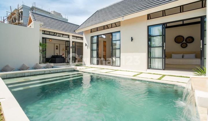 Brand new villa at Padonan Canggu...15 minutes to Atlas beach Fest and Finns Beach club  1