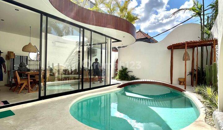 Brand new 2 Bedrooms Luxury modern Tropical style villa at Jalan Camplung Tanduk, Seminyak...10 minutes to Seminyak Square 2