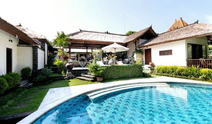 Beautifulvillaat Cluster Onegate At Padang Linjong, Echo Beach Canggu...a Few Minutes To Echo Beach 1