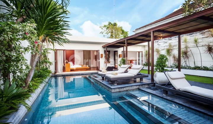 Turun Harga ..beautiful Villa Di Lokasi Prime Area Jalan Batubelig Seminyak..800 Meters Ke Pantai Batu Belig Dan 5 Menit Ke Atlas Beach Club Turun Harga ..beautiful Villa Di Lokasi Prime Area Jalan Batubelig Seminyak..800 Meters Ke Pantai Batu Belig Dan 5 Menit Ke Atlas Beach Club