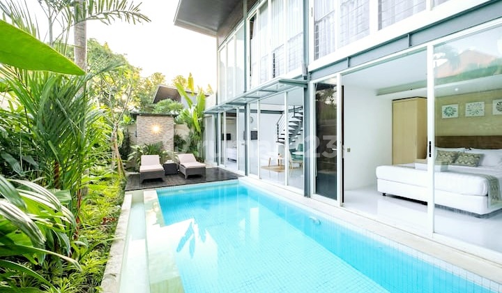 Beautiful Villa At Semer , Umalas ..nice Villa Located Near Canggu And Seminyak Surrounded By Cafe , Restaurants , Supermaket..around 5 Minutes To Seminyak And Canggu Area