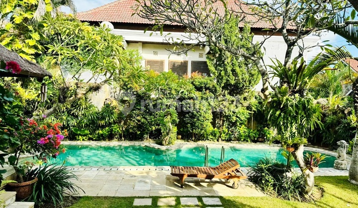 Beautiful Tropical Villa With Huge Space Tropical Garden At Semer , Umalas... 5 Minutes To Seminyak Area And Canggu Area 2