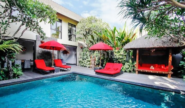 2 Unit Villa Di Area Jalan Batu Belig , Seminyak ..850 Meter Ke Pantai Batubelig Dan 7 Menit Ke Atlas Beach Club 2 Unit Villa Di Area Jalan Batu Belig , Seminyak ..850 Meter Ke Pantai Batubelig Dan 7 Menit Ke Atlas Beach Club