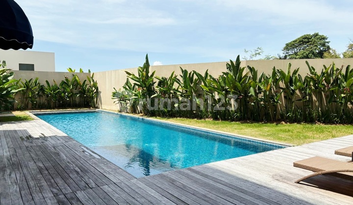 Luxury Villa in a Gated Community Cluster System in Ketewel Near Sanur ... 200 Meters to the Beach, 10 Minutes to Sanur Harbour, and 30 Minutes to Ubud