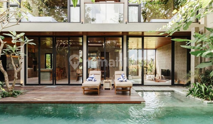 Modern Urban Tropical Villa At Pererenan Canggu, 400 Meters To The Beach Modern Urban Tropical Villa At Pererenan Canggu, 400 Meters To The Beach