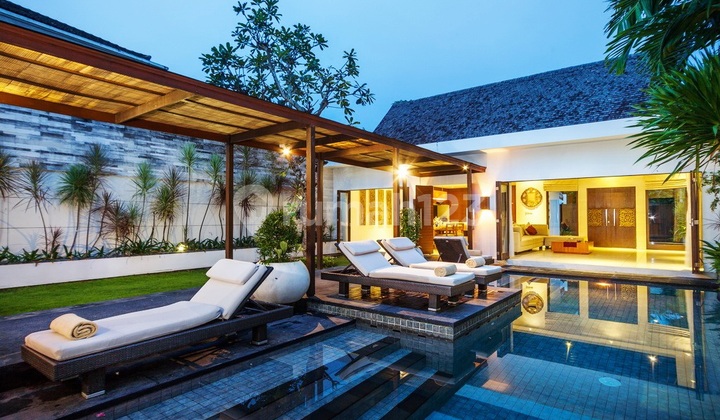Turun Harga ..beautiful Villa Di Lokasi Prime Area Jalan Batubelig Seminyak..800 Meters Ke Pantai Batu Belig Dan 5 Menit Ke Atlas Beach Club 2