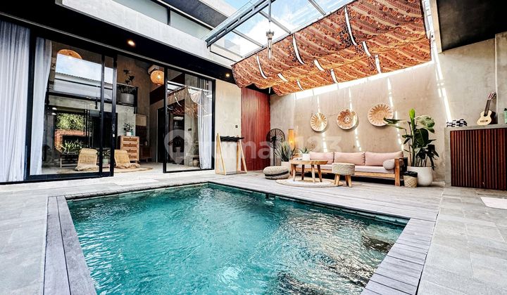 Villa Cantik Tropical Minimalist Style Villa in Jimbaran..10 Minutes to Melasti Beach and 15 Minutes to Savaya and Sidewalk Mall 2