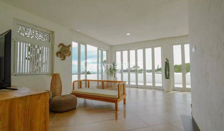 Luxury Villa With Beautiful Ocean, Airport And City Light View Jimbaran At Ungasan Jimbaran..2 Minutes To Gwk  2