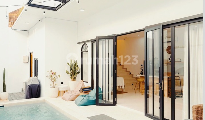 Villa Modern Minimalis Style Di Kerobokan Dekat Canggu ..10 Menit Ke Nook Umalas Dan 15 Menit Ke Atlas Beach Club Villa Modern Minimalis Style Di Kerobokan Dekat Canggu ..10 Menit Ke Nook Umalas Dan 15 Menit Ke Atlas Beach Club