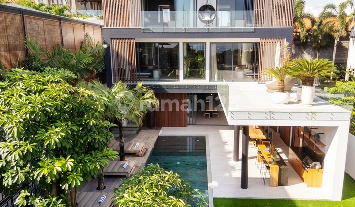 Villa Baru Modern Style dengan Kwalitas Bangunan dan Finishing yang Berkwalitas Tinggi serta dengan View Laut dan Gwk di Ungasan Jimbaran ..Sangat Dekat ke Gwk dan Dekat ke Pantai Jimbaran