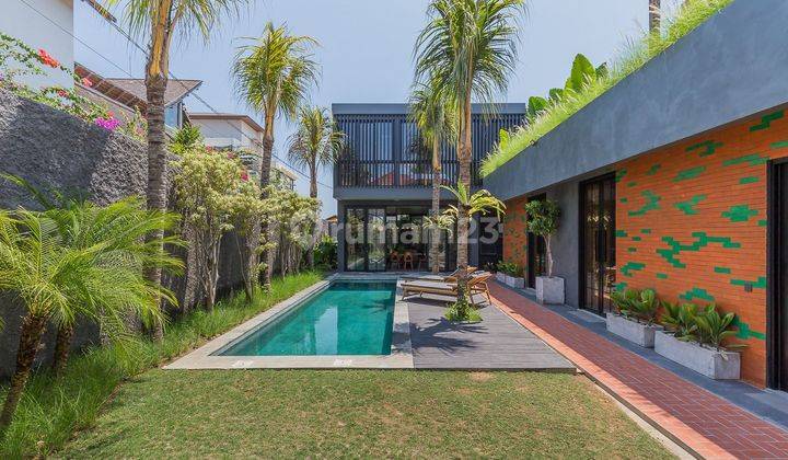 Brand New Modern Style Villa At Ungasan Jimbaran..450 Meters From Main Street Of Uluwatu..15 Minutes To Melasti Beach And Bingin Beach  2