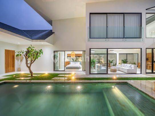 Luxury Villa In Central Seminyak...located Among 5 Star Hotels And Classy Restaurants..10 Minutes Walk To Seminyak Beach And Double Six Beach 2