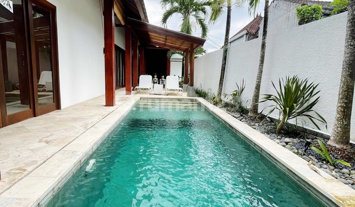 Villa Cantik Tropical Minimalis Style di Tumbak Bayuh , Pererenan Canggu .. 15 Menit ke Pantai Pererenan Villa Cantik Tropical Minimalis Style di Tumbak Bayuh , Pererenan Canggu .. 15 Menit ke Pantai Pererenan