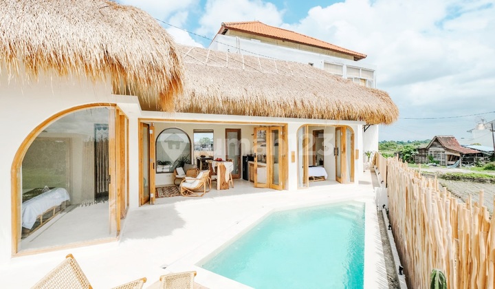 Villa Cantik View Sawah Di Munggu , Tumbak Bayuh Pererenan ..10 Menit Ke Pantai Seseh Dan 15 Menit Ke Luna Beach Club