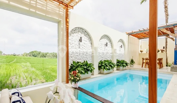 Villa Cantik Modern Mediteranean Style dengan View Sawah di Kedungu , Dekat Canggu ..15 Menit ke Pantai Kedungu ,20 Menit ke Nuanu City dan Luna Beach Club serta 25 Menit ke Pantai Pererenan Canggu