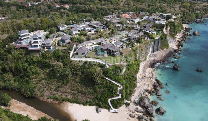 Spectaculer CLIFF FRONT villa One Gate system Villa and Private access to the beach at Balangan Jimbaran,Kuta selatan,Badung Bali  1