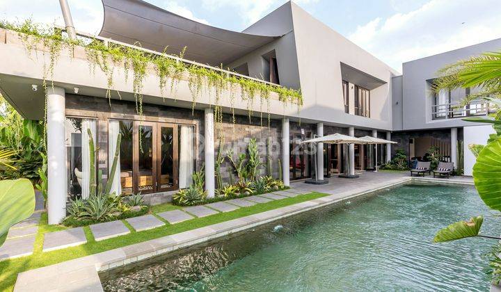 Villa Modern Style Dengan View Sawah Dan Pemandangan Gunung Di Munggu Dekat Canggu 1