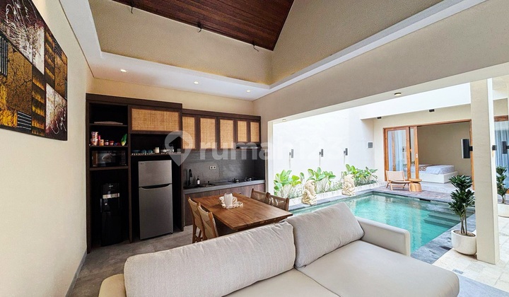 Villa Cantik Di Buduk Dekat Canggu...hanya 10 Menit Ke Canggu Area 2