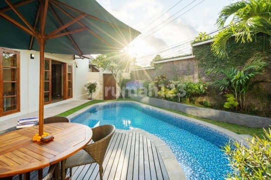 Modern Minimalis Style Villa di Toyaning , Ungasan Jimbaran ...10 Menit ke Pantai Melasti ,White Rock Beach Club dan Palmilla Beach Club 2