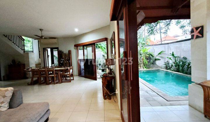 Langkaaaa....rumah Style Villa Di Pusat Sanur Jalan Bumi Ayu , Sanur...dekat Ke Pantai Sanur 