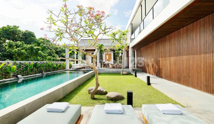 Villa Baru Modern Style dengan 7 Kamar Tidur dan Private Gym di Padang Linjong , Echobeach Canggu ... 5 Menit ke Pantai 2
