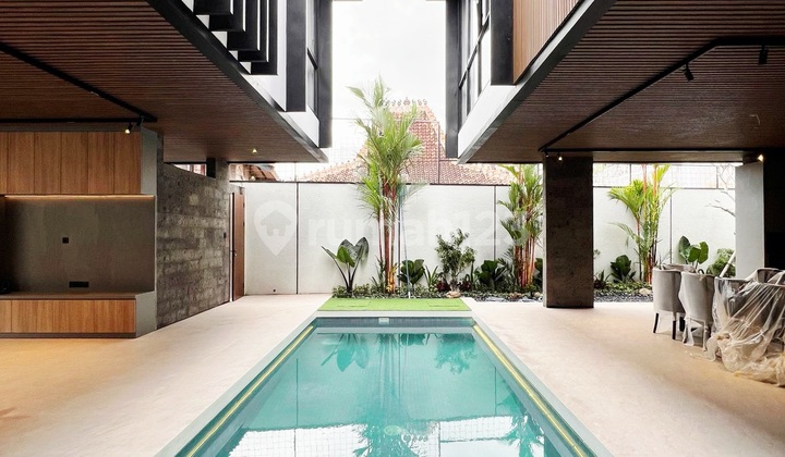 Modern Tropical Style New Villa in Berawa Canggu...700 Meters to Finns Beach Club Modern Tropical Style New Villa in Berawa Canggu...700 Meters to Finns Beach Club
