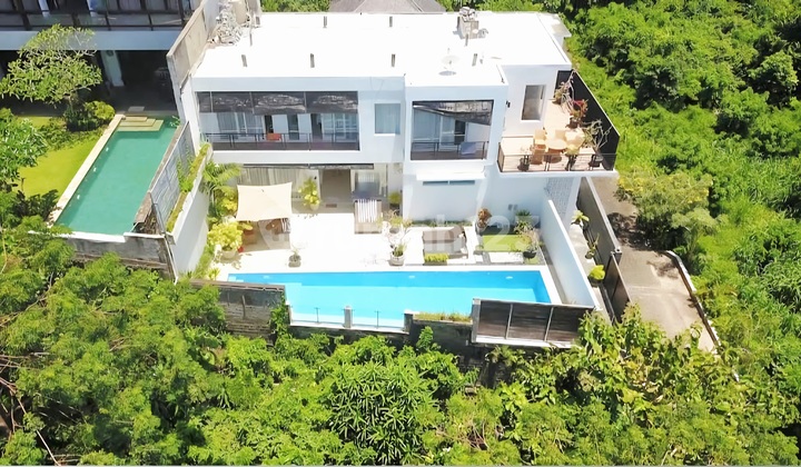 Villa Cantik Minimalis Style dengan View Laut di Pecatu , Jimbaran..10 Menit ke Savaya Beach Club , 15 Menit ke Palmila Beach Club , Pantai Bingin dan Pantai Padang2