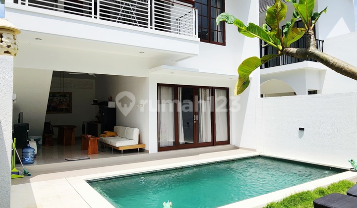 Villa Cantik Minimalis di Area Taman Mumbul , Nusa Dua ..Akses Jalan Besar dan Hanya 350 ke Hotel Plagoo Villa Cantik Minimalis di Area Taman Mumbul , Nusa Dua ..Akses Jalan Besar dan Hanya 350 ke Hotel Plagoo