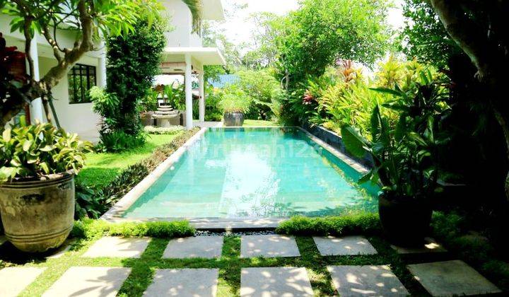 Tropical Modern Villa With Rice Field Paddy View At Tumbak Bayuh, Pererenan Canggu..10 Minutes To Pererenan Beach  1