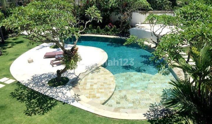 Beautiful Villa With Big Garden At Bumbak, Umalas..near Seminyak Area And Canggu Area  2