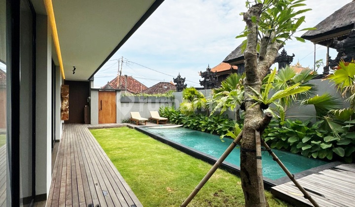 Beautiful Villa At Padang Linjong , Echobeach Canggu ...5 Menit Ke La Brisa Beach Club Dan Echo Beach Serta 7 Menit Ke Pantai Batu Bolong 2