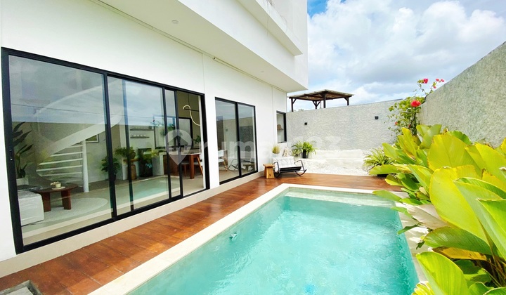 Turun Harga ..Villa Baru Modern Mediteranean Style di Area Melang Kaja , Ungasan Kutuh Dekat Kampial Nusadua ..15 Menit ke Pantai Pandawa dan Hotel Apurva Kempinsky