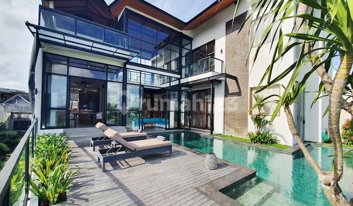 Brand New Modern Style Villa At Berawa Canggu ..5 Minutes To Milu By Nook And Milk & Madu Cafe , 6 Minutes To Baked Berawa And 8 Minutes To Atlas Beach Club . Brand New Modern Style Villa At Berawa Canggu ..5 Minutes To Milu By Nook And Milk & Madu Cafe , 6 Minutes To Baked Berawa And 8 Minutes To Atlas Beach Club .