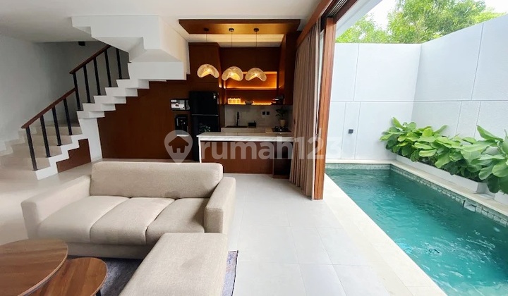 Villa Cantik Modern Minimalis Style di Area Jalan Melang Kaja , Kutuh Ungasan Nusa Dua..10 Menit ke Sidewalk Mall dan 12 Menit ke Hotel Apurva Kempinsky