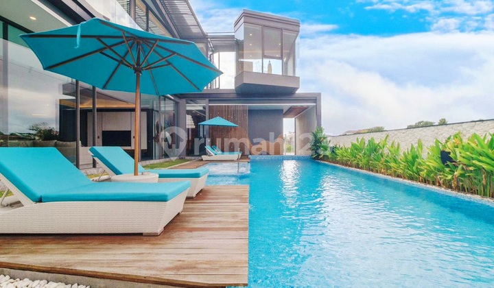 Turun Harga...Luxurious Villa Mix Modern And Industrial Style , Design By Angkasa Architect At Umalas..250 Meters To French School And A Few Minutes To Many Restaurants/ Cafes And Closed To Canggu Shortcut Turun Harga...Luxurious Villa Mix Modern And Industrial Style , Design By Angkasa Architect At Umalas..250 Meters To French School And A Few Minutes To Many Restaurants/ Cafes And Closed To Canggu Shortcut