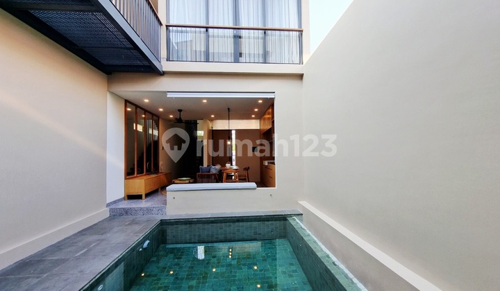 Modern Style Villa Di Jimbaran..3 Menit Ke Raffles Bali , 4 Menit Ke Four Seasons Dan 5 Menit Ke Pantai Jimbaran Dan Ke Ayana Resort Modern Style Villa Di Jimbaran..3 Menit Ke Raffles Bali , 4 Menit Ke Four Seasons Dan 5 Menit Ke Pantai Jimbaran Dan Ke Ayana Resort