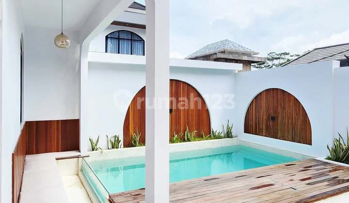 Turun Harga ...Villa Baru Mediteranean Style di Area Jalan Dharmawangsa , Nusa Dua...500 Meters ke Luxury Komplek Villa The Miracle Nusa Dua