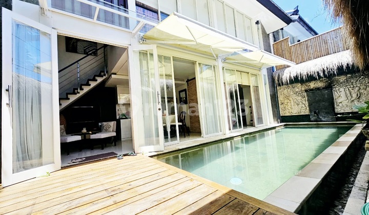 Turun Harga ..villa Cantik Dengan Lingkungan Villa2 Dengan Akses Jalan Yang Lebar Di Semer ,umalas ...5 Menit Ke Canggu Area Dan 10 Menit Ke Lycèè Internasional School